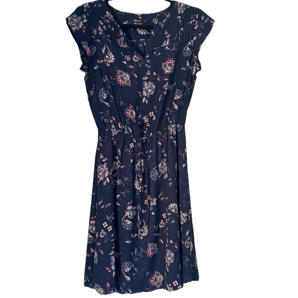 Reitmans Floral Print Short Sleeve Dress Navy Blue Red Flowers Drawstring Waist